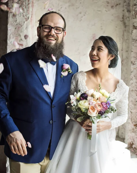 Coppia sposata al matrimonio — Foto Stock