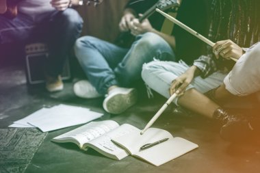 Müzisyen prova birlikte grup