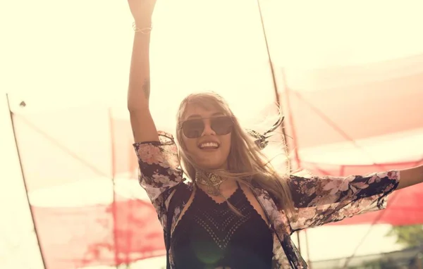 People Enjoying Music Festival — Stock Photo, Image