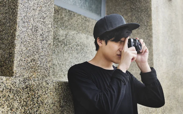 fotoğraf makinesi ile Asya adam