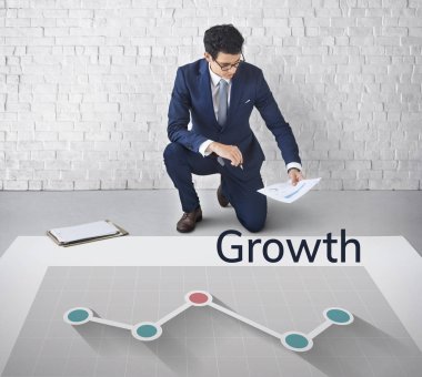 genç işadamı beyin fırtınası 