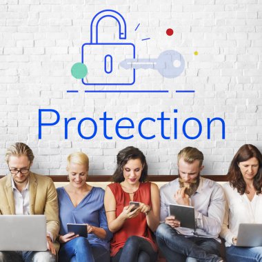 Dijital aygıtlar kullanan insanlar