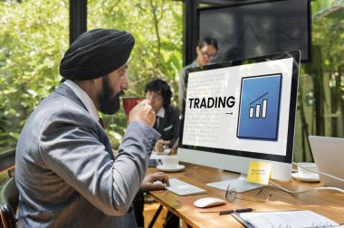 İş adamları ile tartışma toplantısı