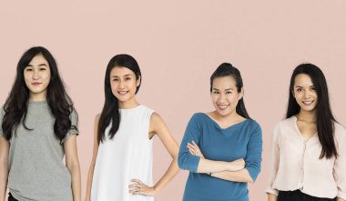 stüdyoda genç kadın