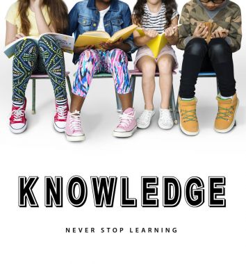 okul çocukları kitap okuma