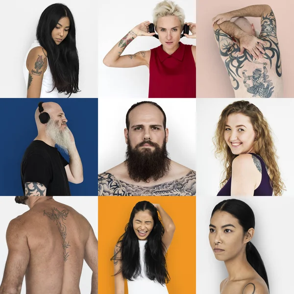 Personer som visar tatueringar — Stockfoto