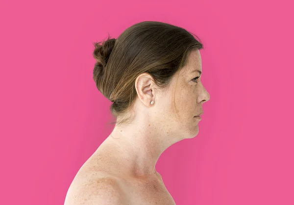 Adult woman posing in studio — Stock Photo, Image