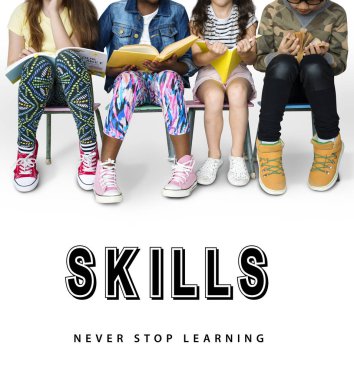 okul çocukları kitap okuma