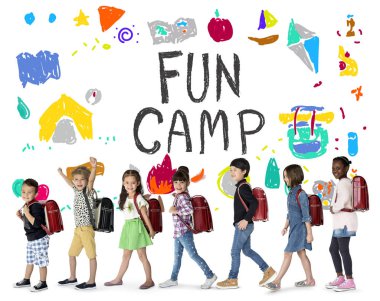 çok ırklı okul çocukları