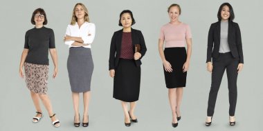 Çeşitlilik kadınlar ayakta Studio