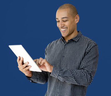 Dijital tablet tutan adam