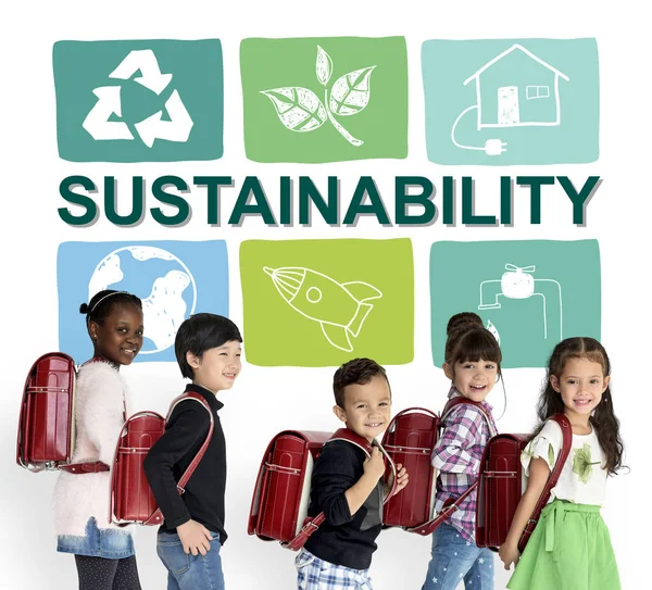 çok ırklı okul çocukları