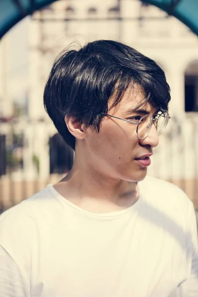 Ázsiai férfi szemüvegek — Stock Fotó