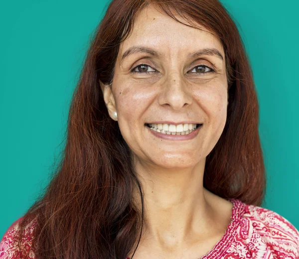 Усміхнене обличчя Індійська жінка — стокове фото
