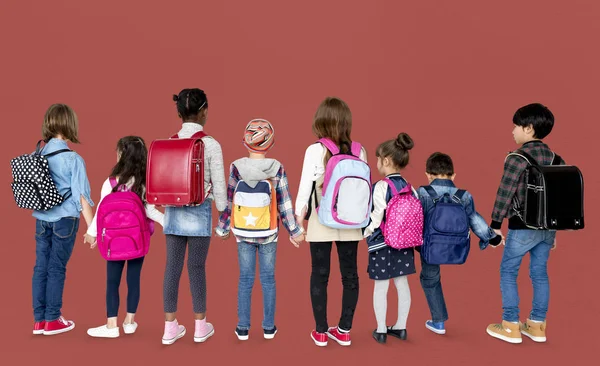 Multiraciale schoolkinderen — Stockfoto