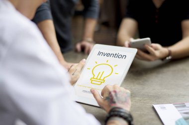  eller dijital tablet kullanma