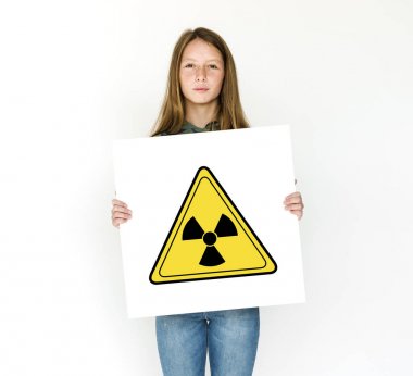 Kız holding tasarlamak