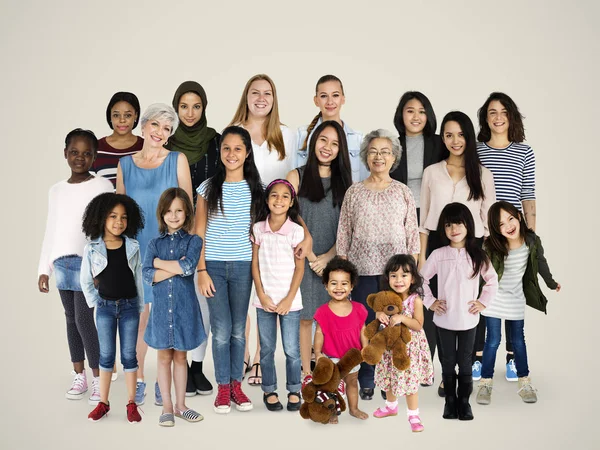 Grupo de geração de mulheres — Fotografia de Stock