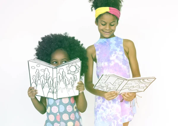 African american girls reading books — Stok Foto