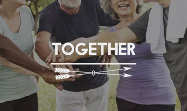 üst düzey insanların ellerini yığını yapma