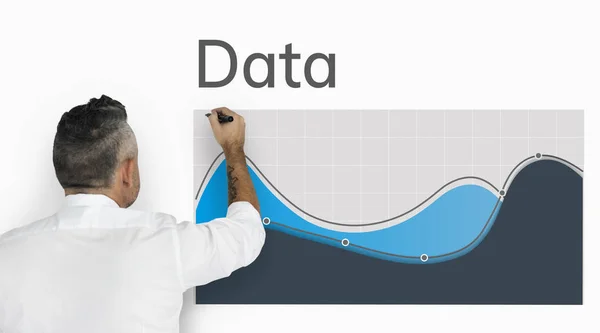 Praca z wykresu biznes biznesmen — Zdjęcie stockowe