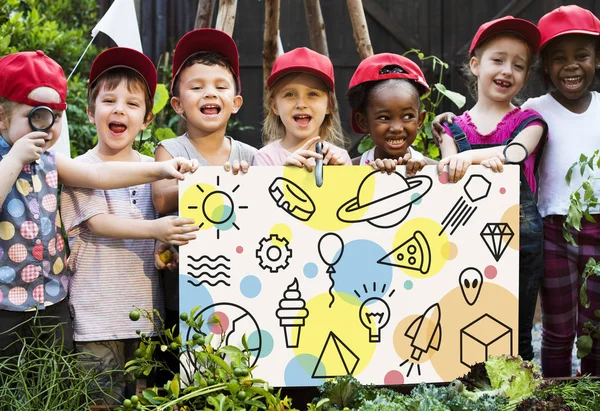 Çocuk Holding tasarlamak