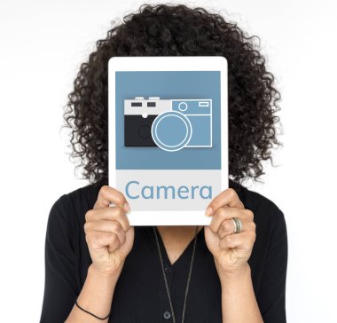 Dijital tablet kapsayan yüz