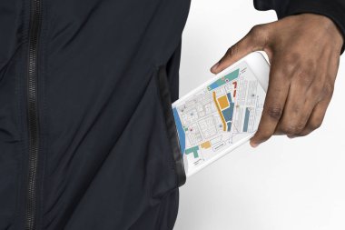kişi ile smartphone cep