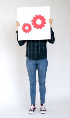 kadın holding afiş 