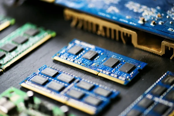 Closeup Elektronika Počítače Komponenty Mikroprocesory Mainboard Originální Sada Fotek — Stock fotografie