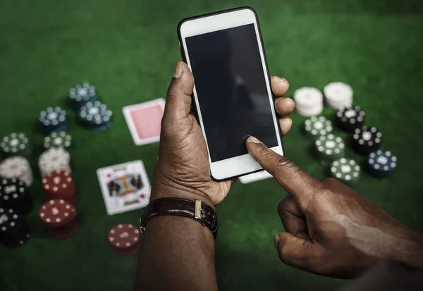 Τυχερά παιχνίδια στοιχημάτισε τη χαρτοπαικτική λέσχη μια πιθανότητα κινδύνου — Φωτογραφία Αρχείου