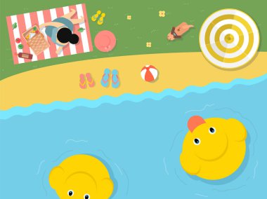  İnsanlar sahilde eğleniyor. 