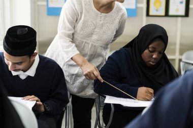 sınıf, özgün eğitim çeşitli Müslüman çocukların photoset