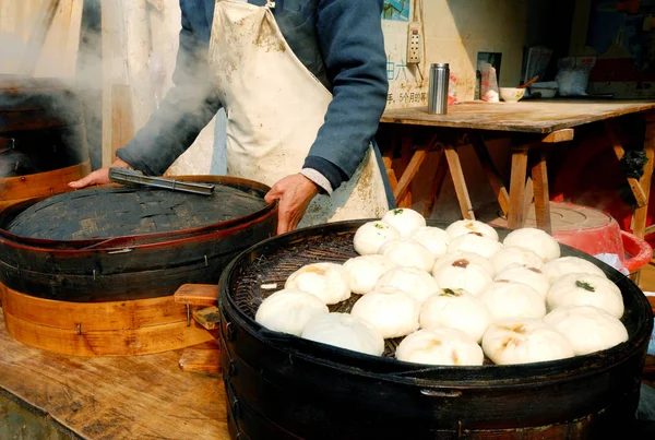 Chinese chef cooks Dim Sum in Suzhou, China, original photoset