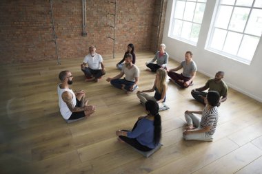 Grup sınıf kavramı, orijinal yoga yaparken çeşitlilik insan photoset