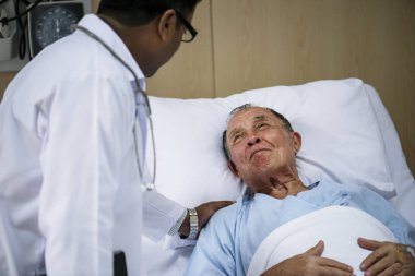 Hasta yaşlı hastanede kalıyor orijinal photoset