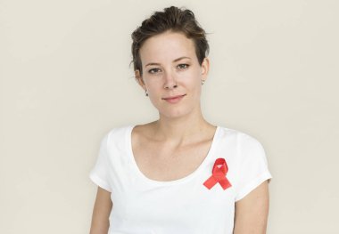 kadın stüdyoda poz