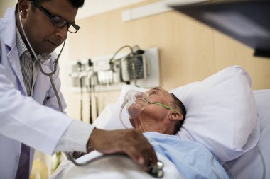 Doktor hastanın belirti, kontrol orijinal photoset