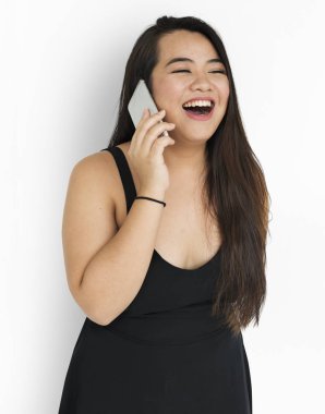 kadın stüdyoda poz