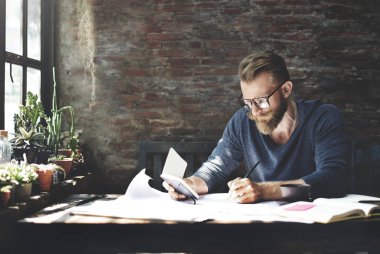 yakışıklı adam notlar, bitkiler üzerinde pencere raf, özgün photoset yazma