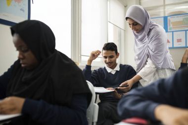sınıf, özgün eğitim çeşitli Müslüman çocukların photoset