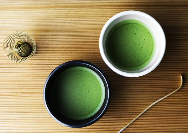 Thé vert Matcha japonais traditionnel — Photo