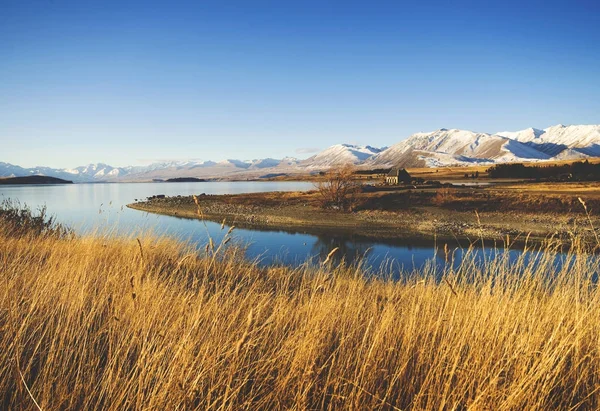 Belleza en la naturaleza con el río — Foto de Stock