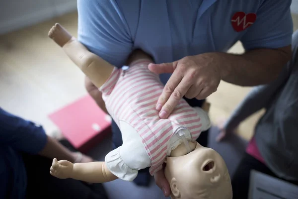 Cpr Erste Hilfe Trainingskonzept Originalfotos — Stockfoto