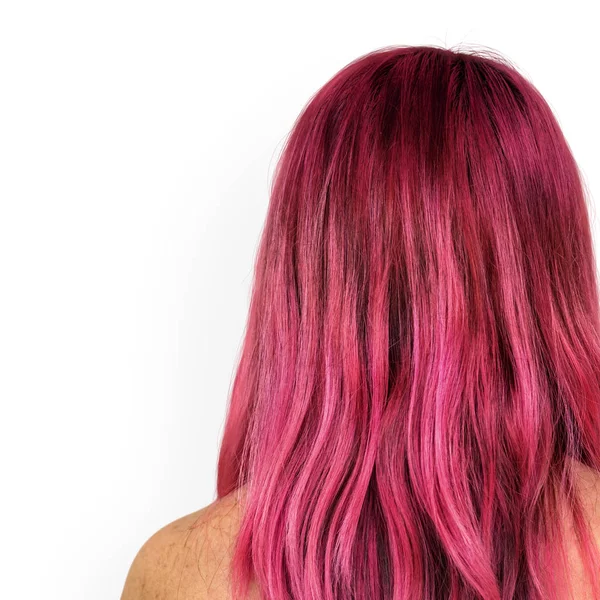 Вид ззаду жінки з рожевим волоссям — стокове фото