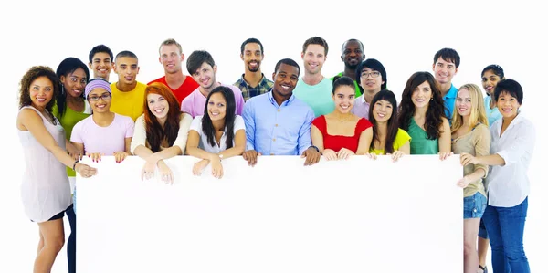 Groep mensen plakkaat met diversiteit in studio — Stockfoto