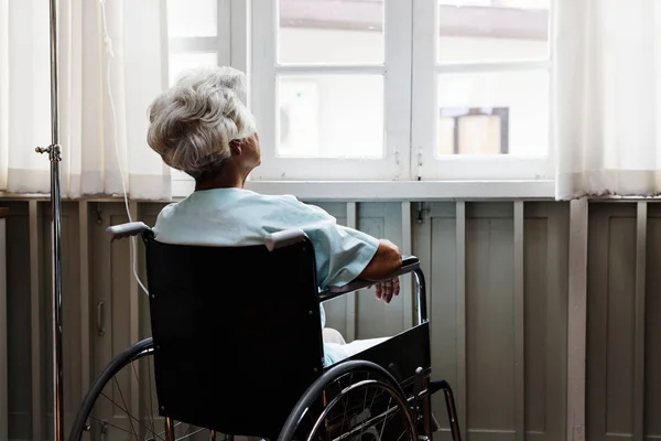 Ηλικιωμένη Γυναίκα Μια Καρέκλα Τροχός Αρχικό Photoset — Φωτογραφία Αρχείου