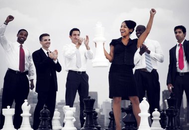 iş adamları iş stratejisi üzerinde planlama