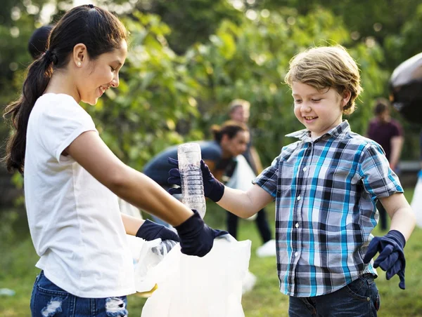 Ecology Group People Cleaning Park Original Photoset — Stock Photo, Image