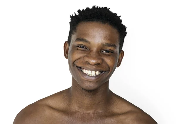 Homem africano posando em estúdio — Fotografia de Stock